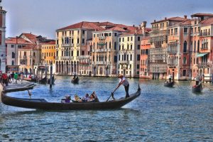Gondola Date with your Partner - 6 Best Indianapolis Dating Ideas