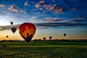 Hot Air Balloon Date - Seattle Dating Ideas