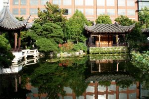 Visit the Chinese Garden - 5 Best Portland Dating Ideas